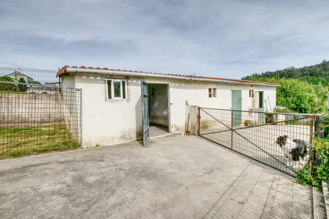 Vista exterior de Casa o chalet en venta en A Laracha   con Calefacción, Jardín privado y Trastero
