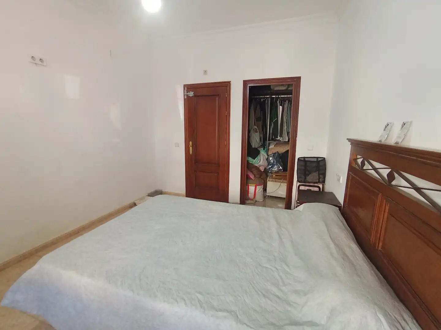 Dormitori de Casa o xalet en venda en Dos Hermanas amb Aire condicionat, Terrassa i Traster