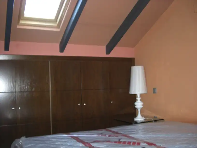 Schlafzimmer von Maisonette zur Miete in Torrelodones mit Heizung, Privatgarten und Möbliert