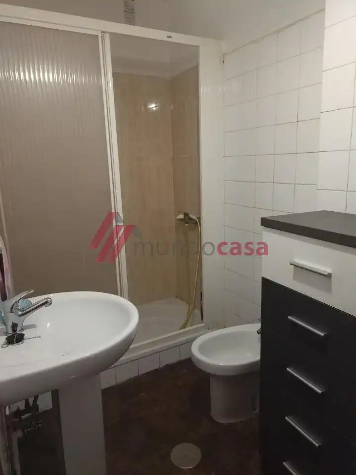 Bathroom of Flat for sale in Ferrol  with Terrace, Storage room and Furnished