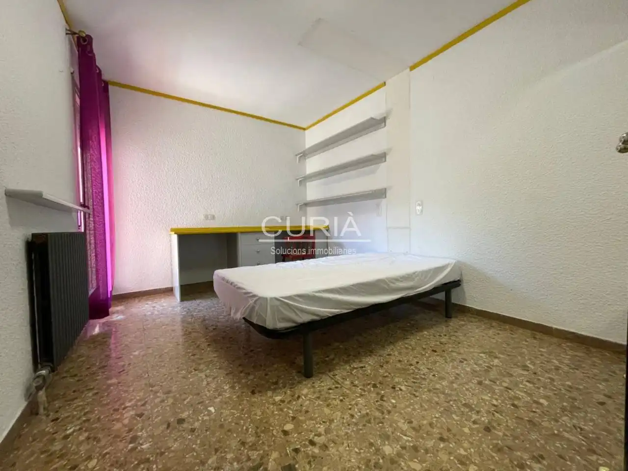 Flat for rent in Instituts - Universitat