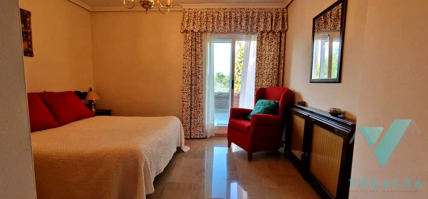 Casa o xalet en venda a Del Bonsái, Prado Norte