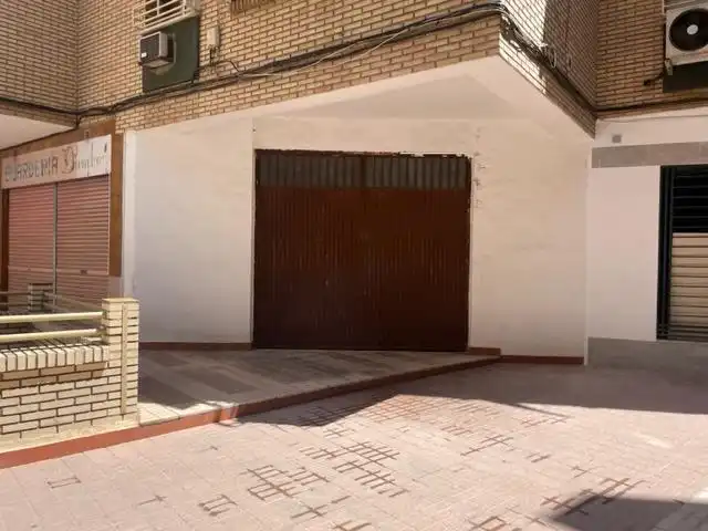 Business premises to rent in Avenida RABANALES, imagen 22