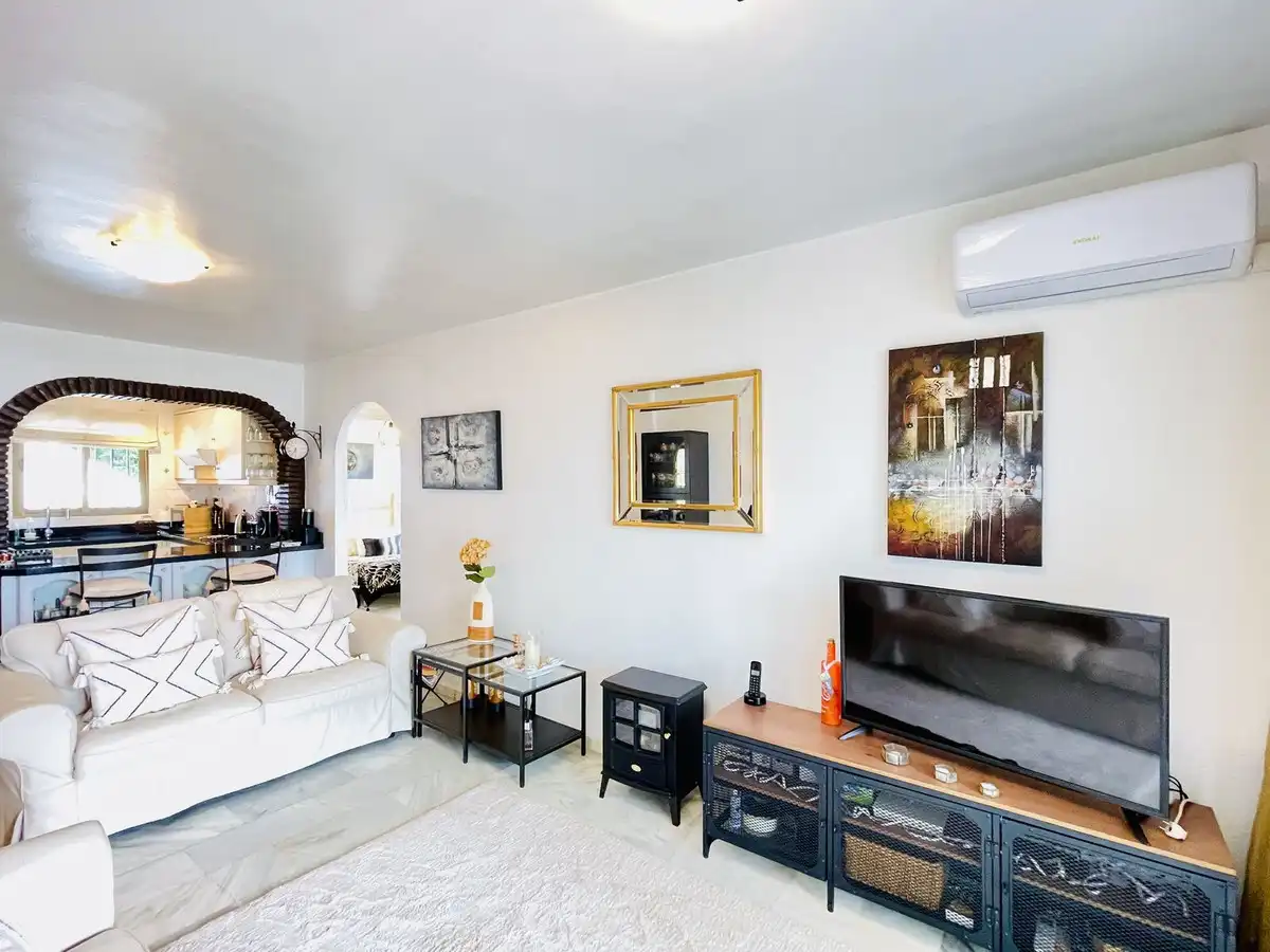 Living room of Ground floor for sale in Mijas  with Air Conditioner, Heating and Terrace