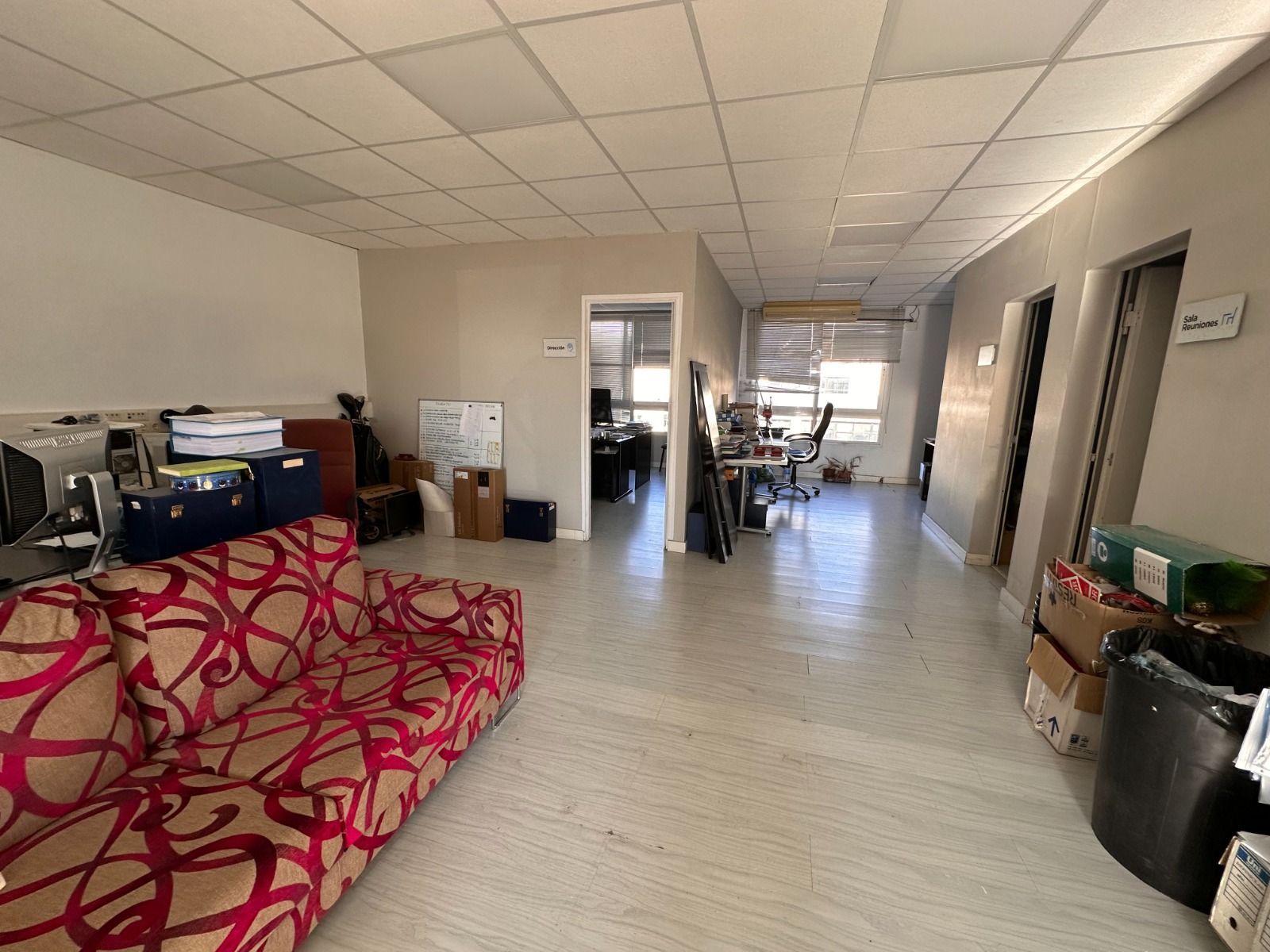 Oficina de alquiler en Buenos Aires - Chamberí - Las Moraditas, Ofra - Costa Sur