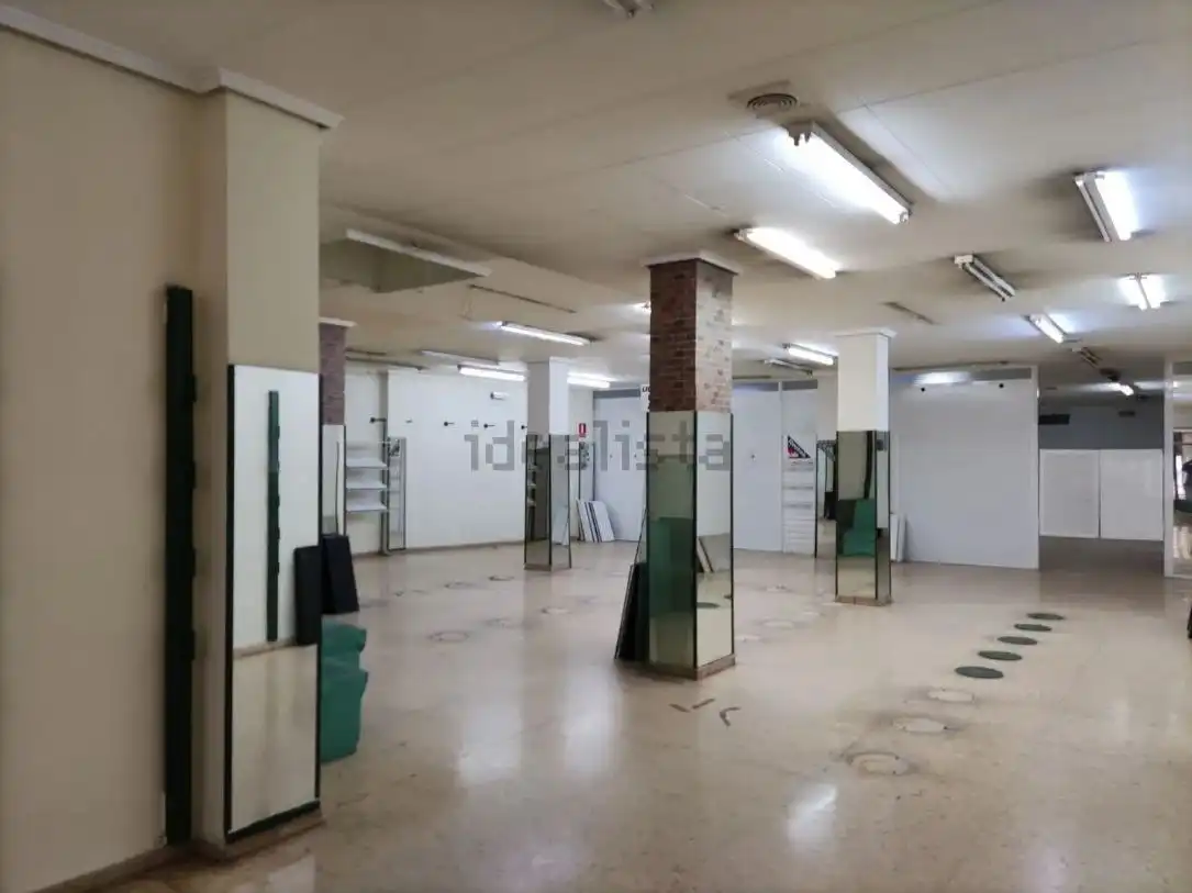 Geschaftsraum zur Miete in Hospital