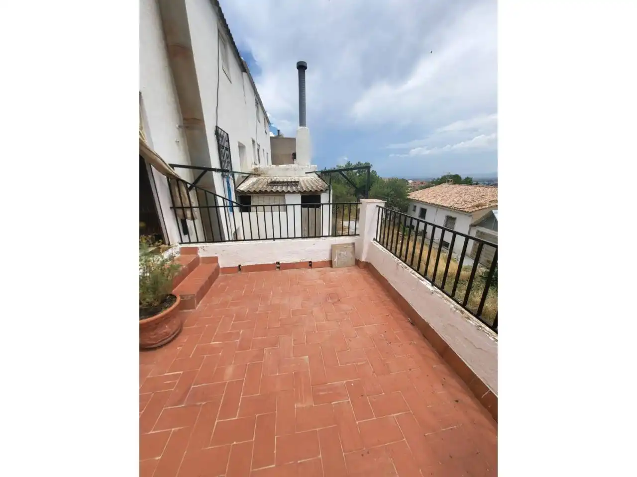 Terrassa de Casa o xalet en venda en Baza amb Calefacció i Terrassa