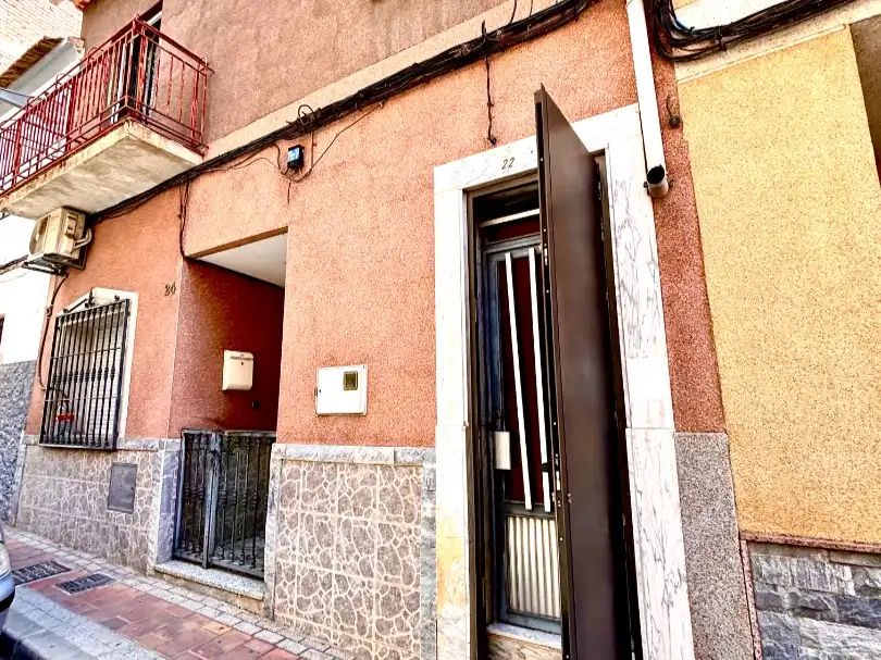 Vista exterior de Pis en venda en Molina de Segura amb Aire condicionat, Terrassa i Balcó