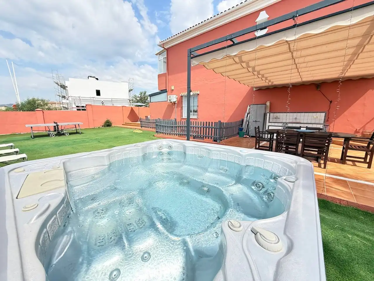 Terrassa de Casa o xalet en venda en Vélez-Málaga amb Aire condicionat, Calefacció i Jardí privat
