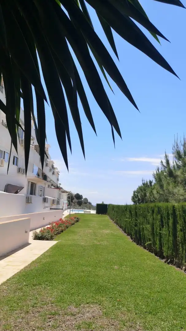 Außenansicht von Wohnungen zum Verkauf in Benalmádena mit Klimaanlage, Heizung und Terrasse