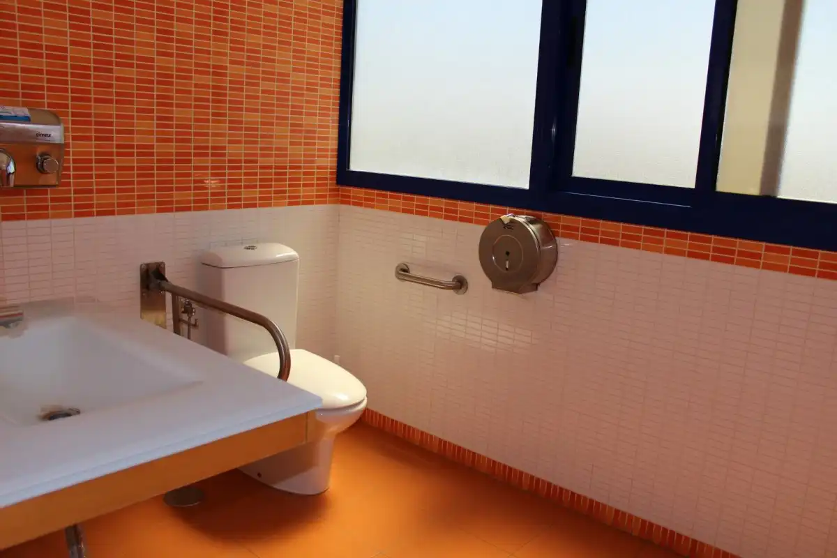 Baño de Oficina en venta en Jerez de la Frontera con Aire acondicionado y Amueblado