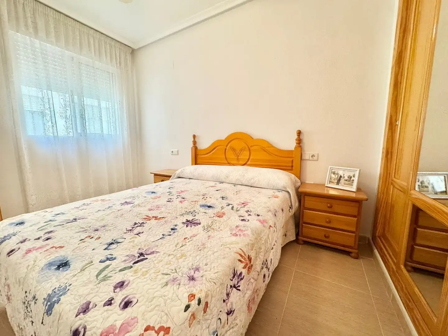 Bedroom of Apartments for rent in Guardamar del Segura  with Air Conditioner, Heating and Furnished