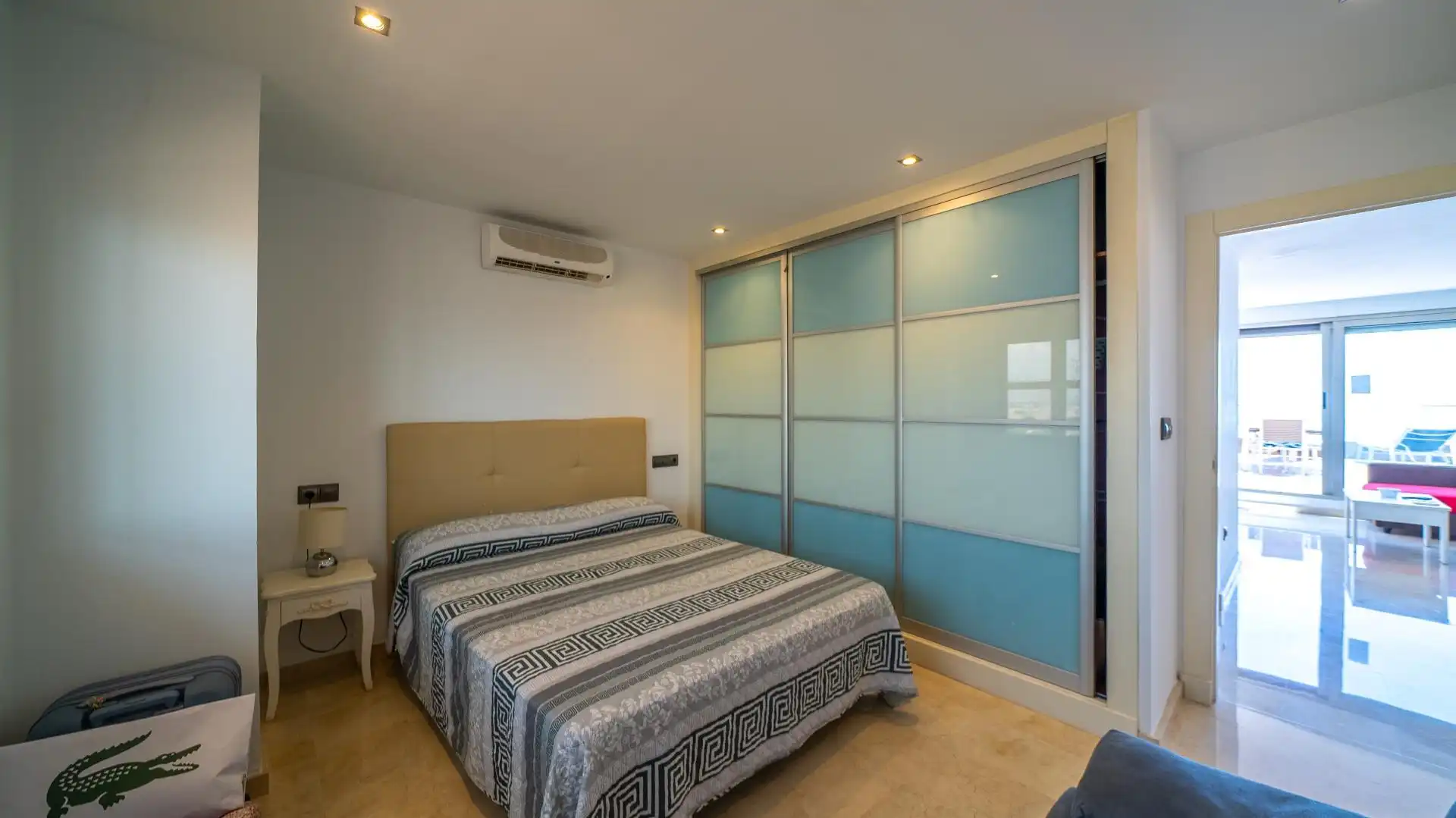 Bedroom of Attic for sale in Alicante / Alacant  with Air Conditioner, Heating and Terrace