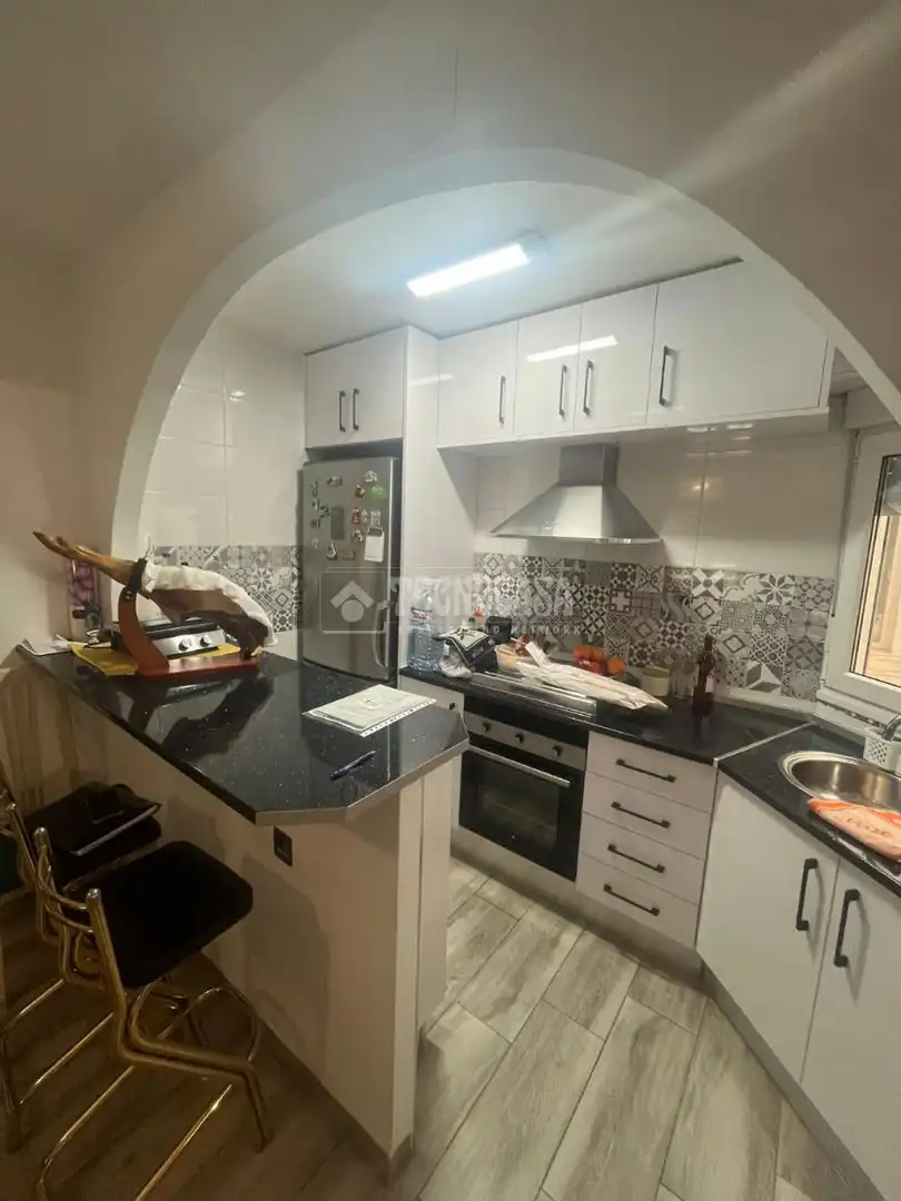 Cocina de Piso en venta en Almería con Aire acondicionado