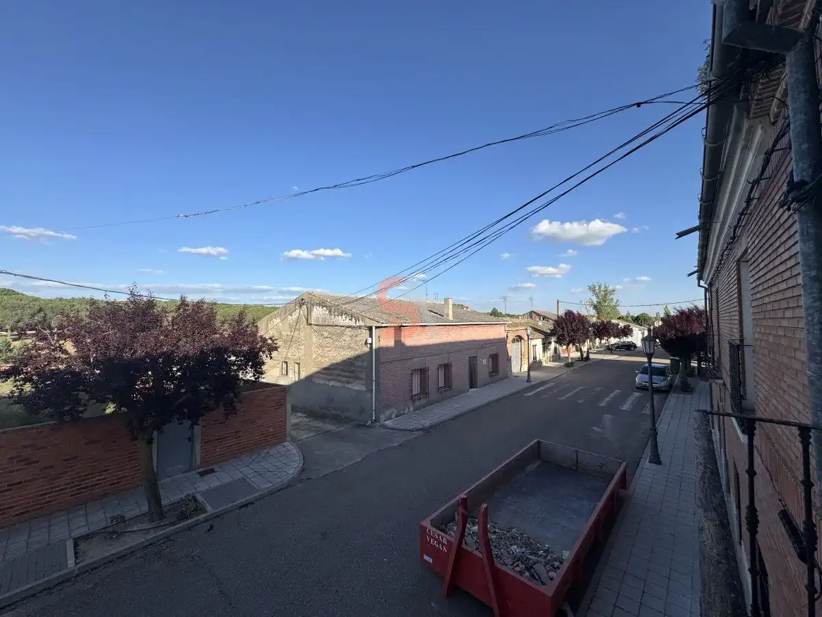 Vista exterior de Casa o chalet en venta en Alcazarén con Calefacción, Terraza y Trastero
