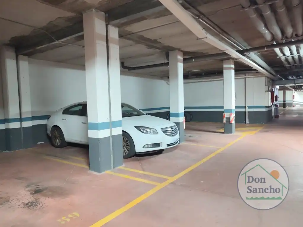 Parking of Attic for sale in Valladolid  with Air Conditioner, Heating and Terrace