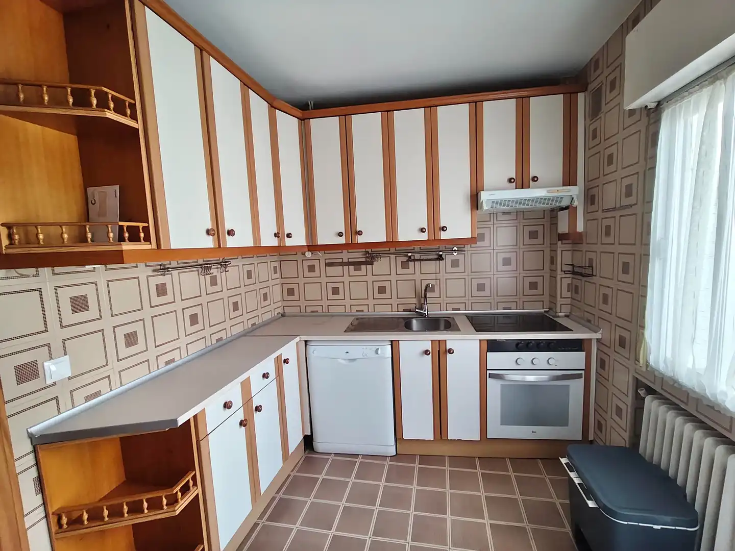 Kitchen of Flat for rent in Getafe  with Air Conditioner, Heating and Parquet flooring
