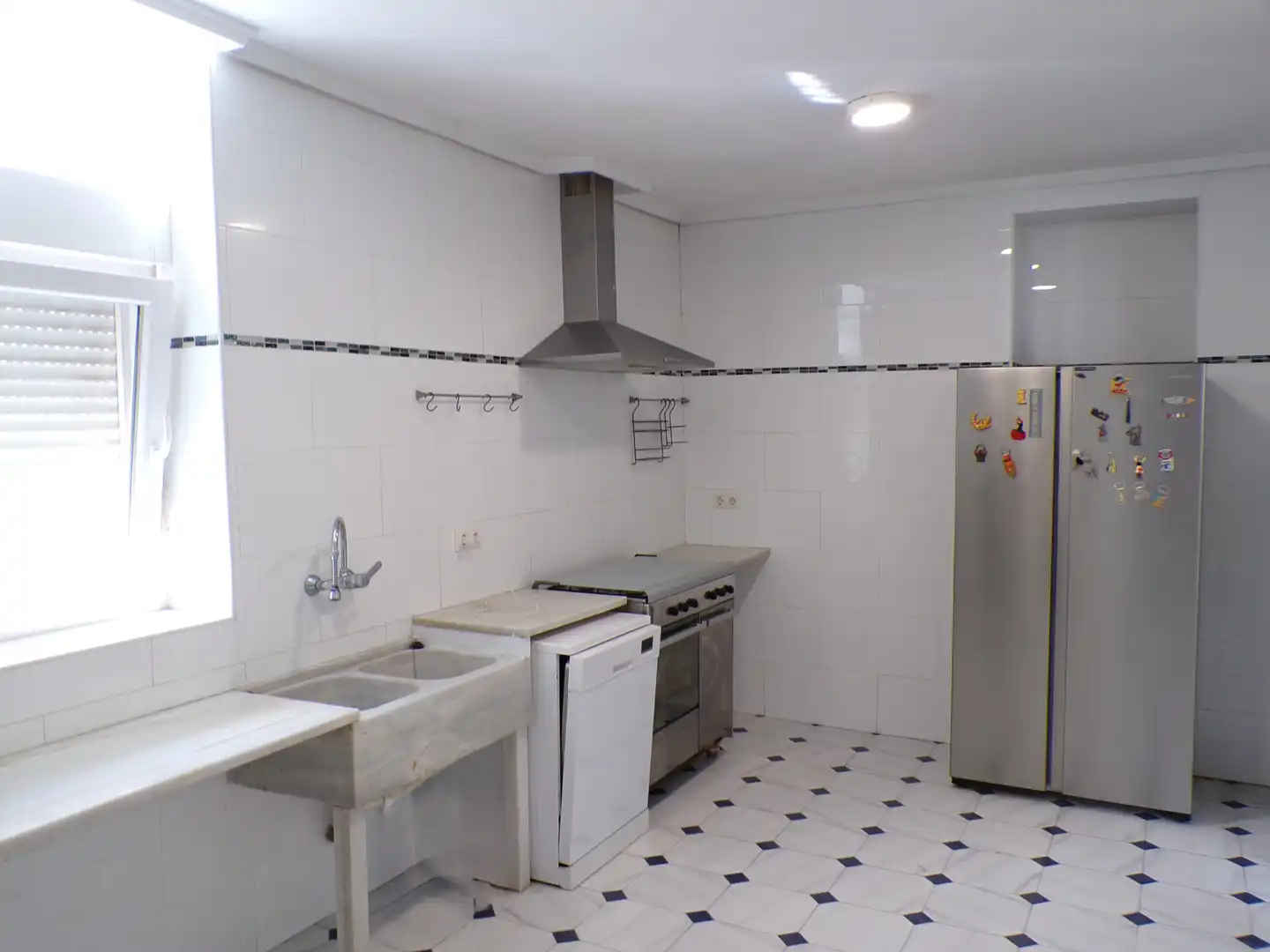Cuina de Casa o xalet en venda en Godella amb Aire condicionat, Jardí privat i Terrassa