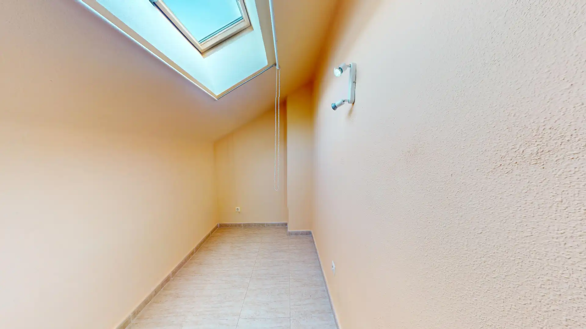 Casa o chalet en venta en Alicante / Alacant con Aire acondicionado, Jardín privado y Terraza