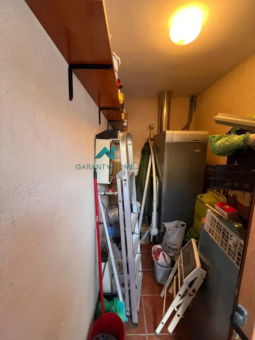 Casa adosada en venta en Gálvez con Calefacción