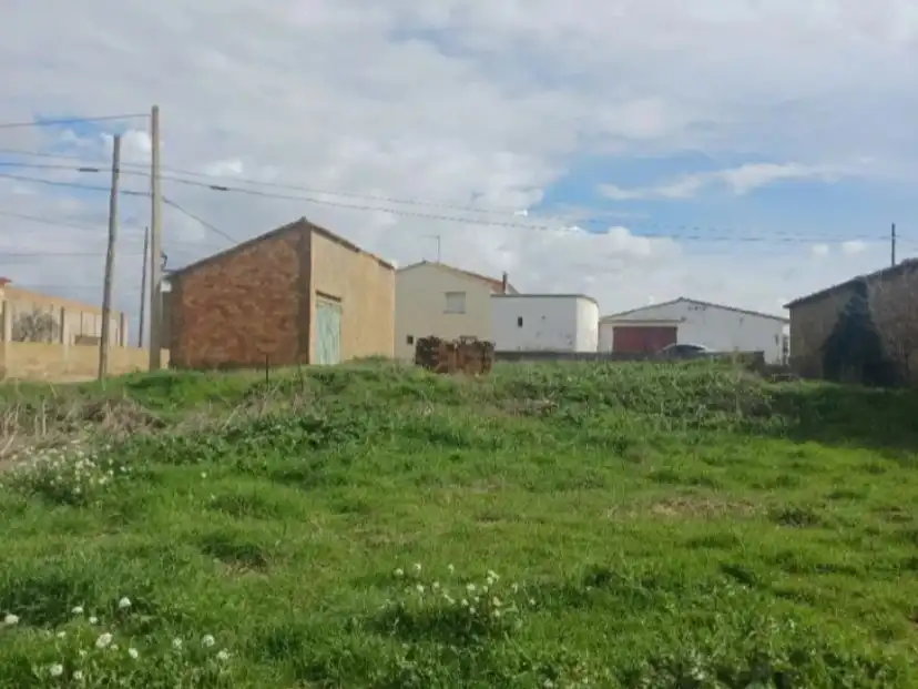 Terreny industrial en venda en Torres de Barbués