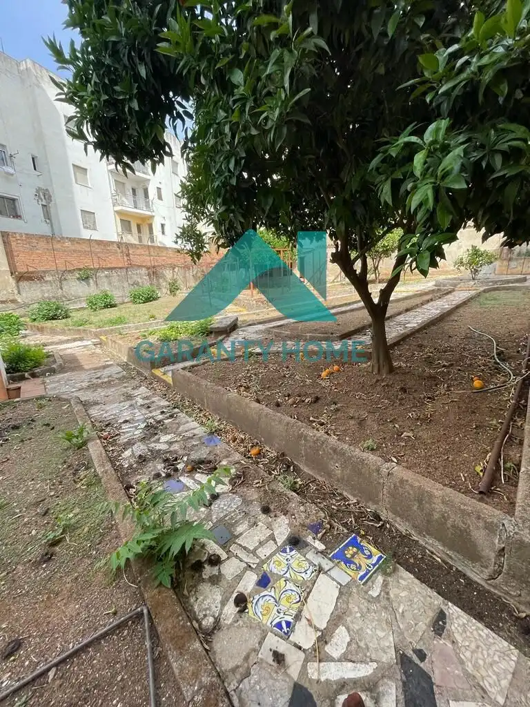 Immobles singulars amb ascensor en venda a Casco Antiguo, imagen 28