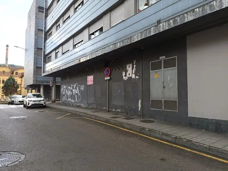 Local comercial en venta en La Felguera, imagen 2