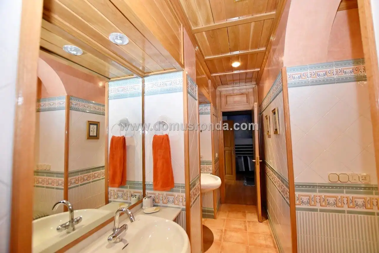 Baño de Casa o chalet en venta en Ronda con Aire acondicionado, Calefacción y Terraza