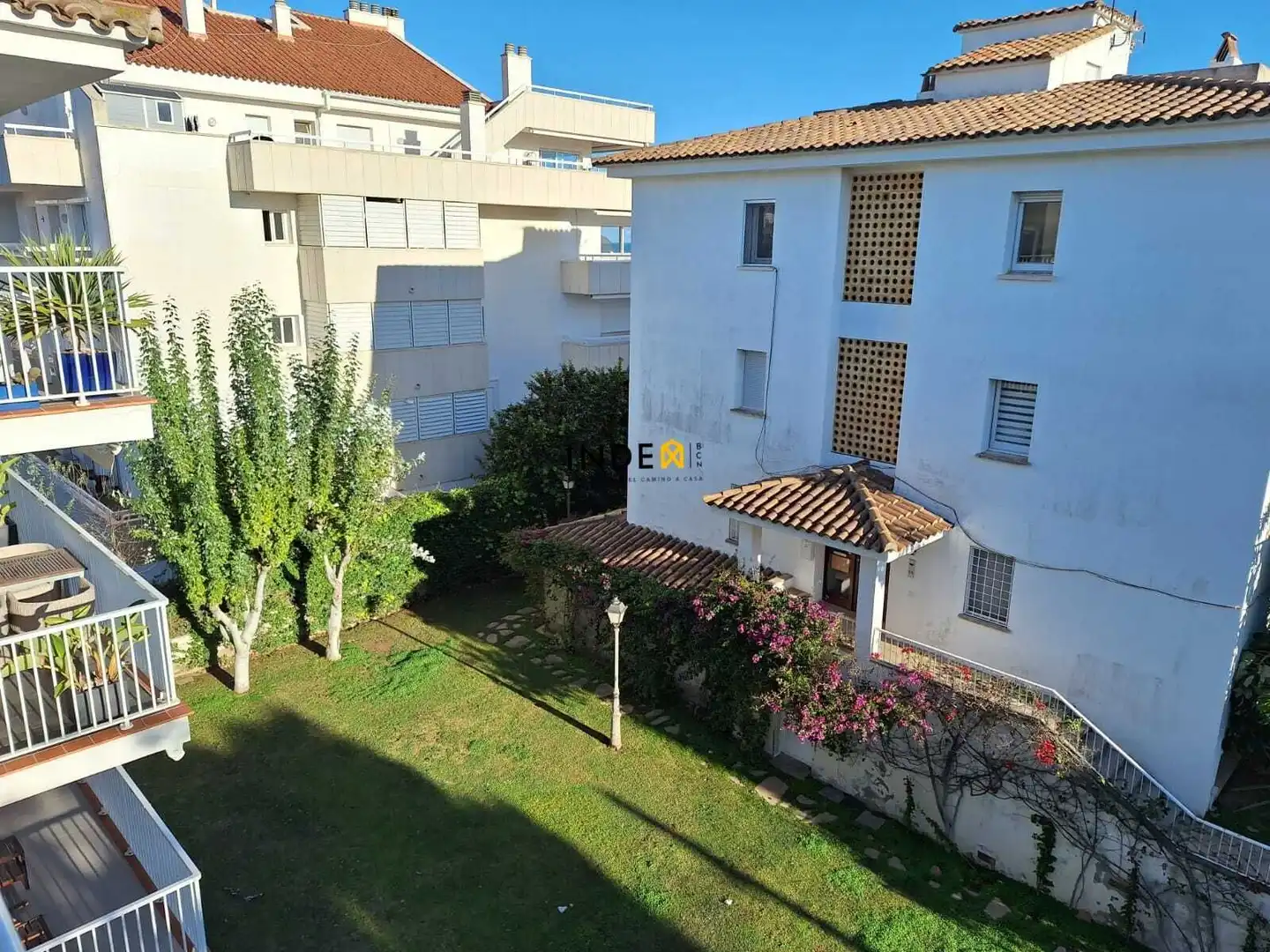 Vista exterior de Apartament en venda en Sitges amb Aire condicionat