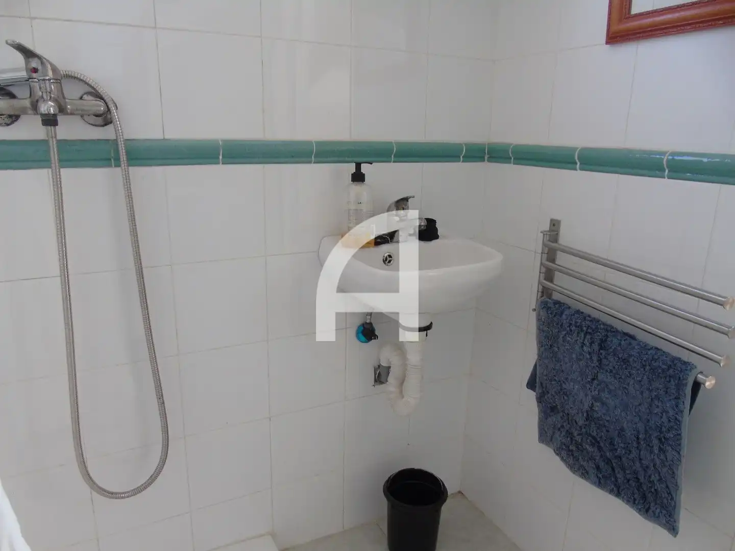 Baño de Dúplex de alquiler en Mijas con Aire acondicionado, Calefacción y Terraza