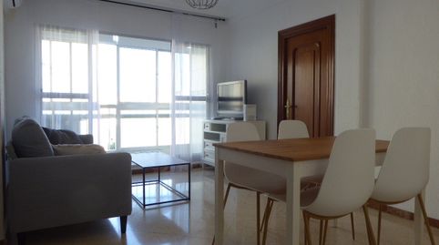 Foto 2 de Piso de alquiler en Pasaje Archanda, 2, Los Castillejos - La Trinidad, Málaga Capital