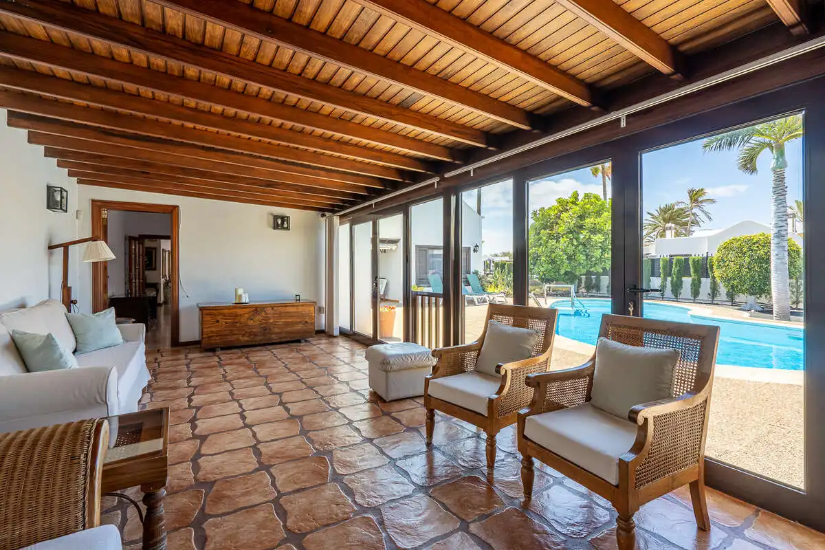 Terrassa de Casa o xalet en venda en Arrecife amb Jardí privat i Piscina