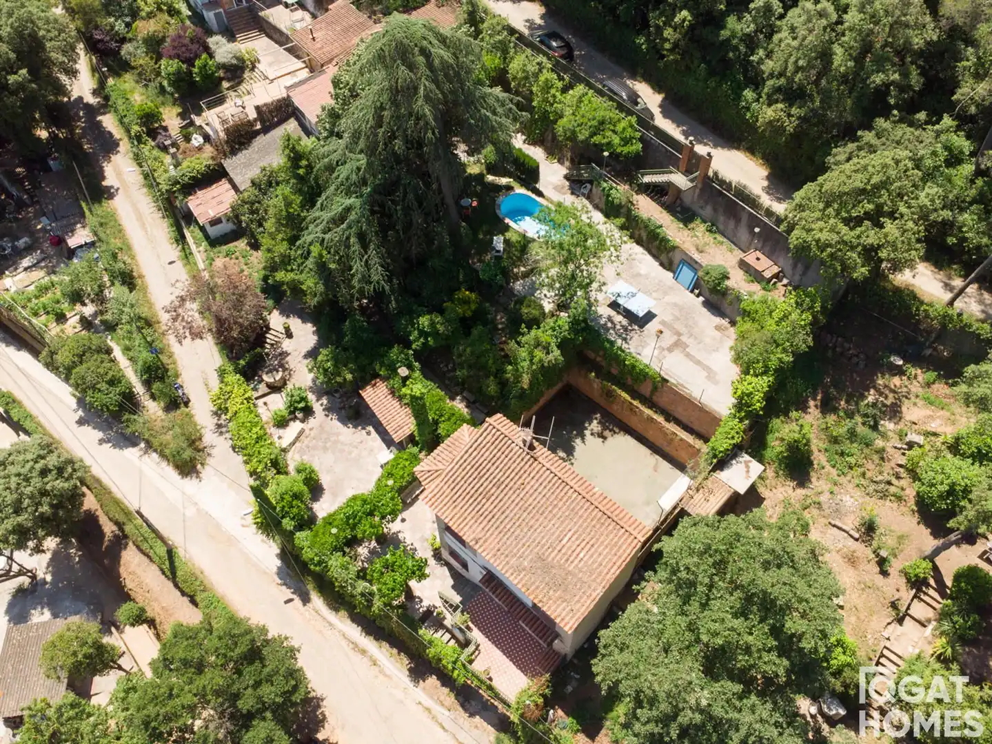 Vista exterior de Casa o xalet en venda en Molins de Rei amb Traster i Piscina
