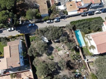 Terrenos y solares en venta en CARLES RAHOLA
