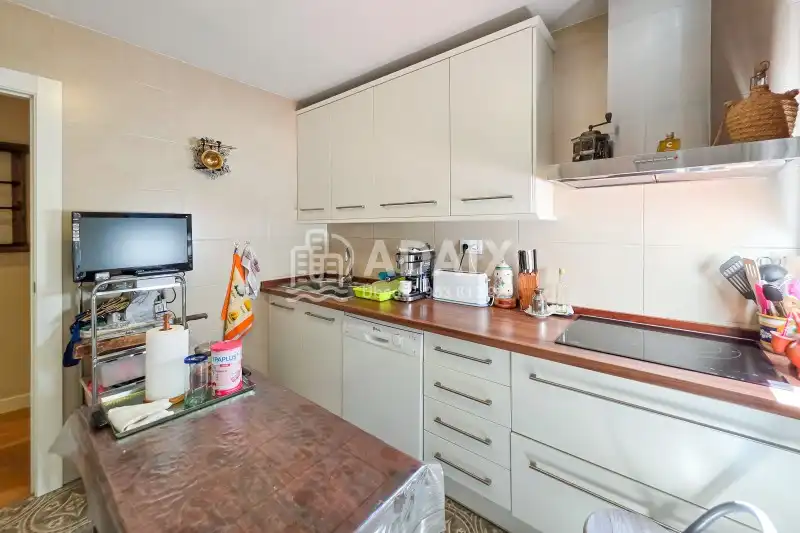 Cuina de Pis en venda en Úbeda amb Aire condicionat, Calefacció i Parquet