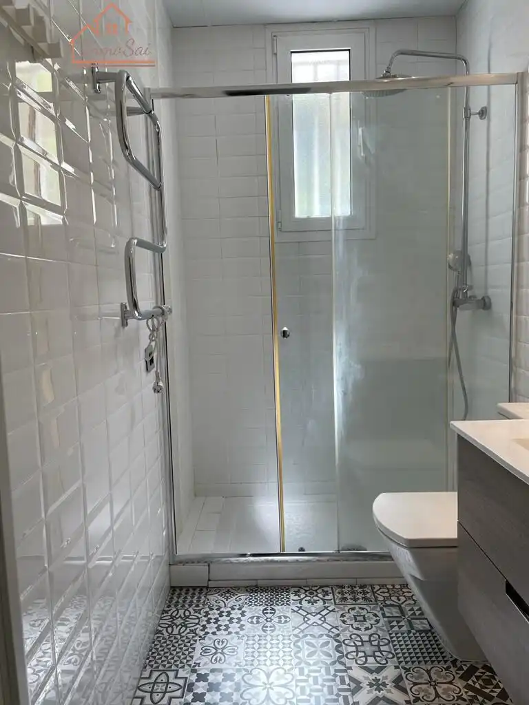 Bathroom of Flat for rent in Madrid  with Heating