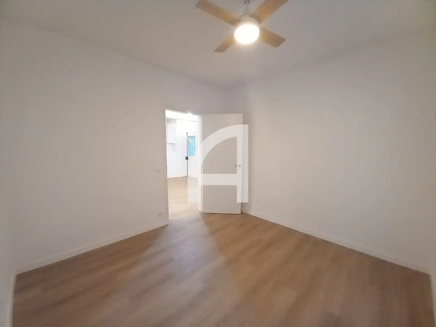Habitación de Piso de alquiler en Barcelona con Parquet