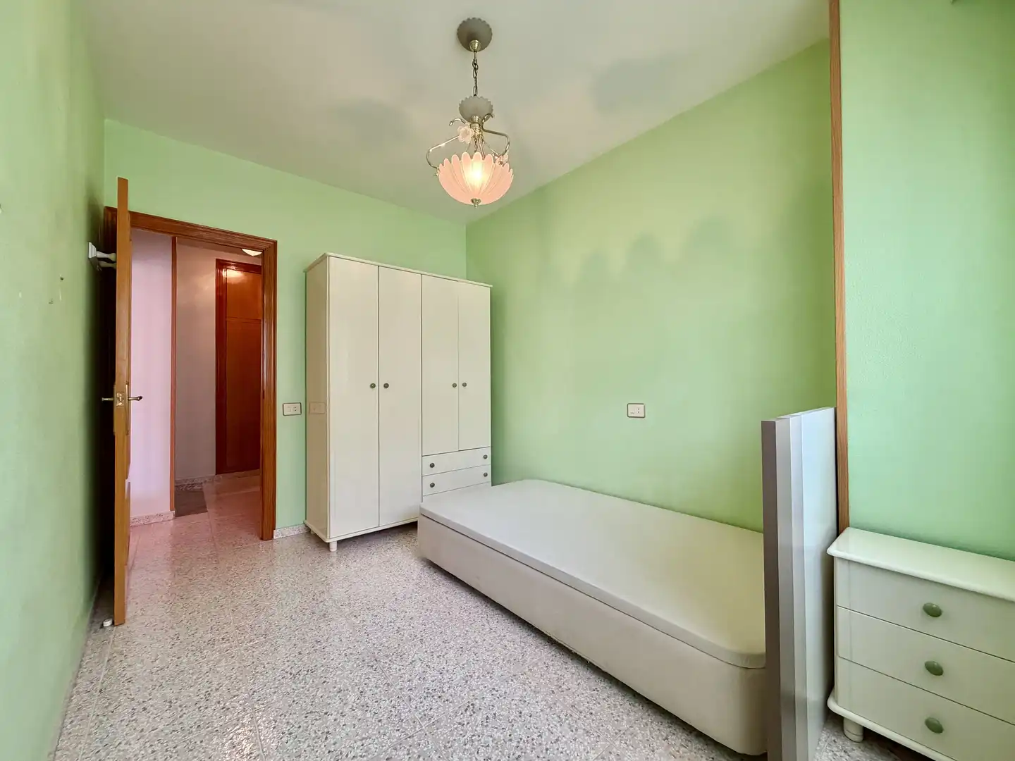 Bedroom of Flat for sale in Abarán  with Air Conditioner and Heating