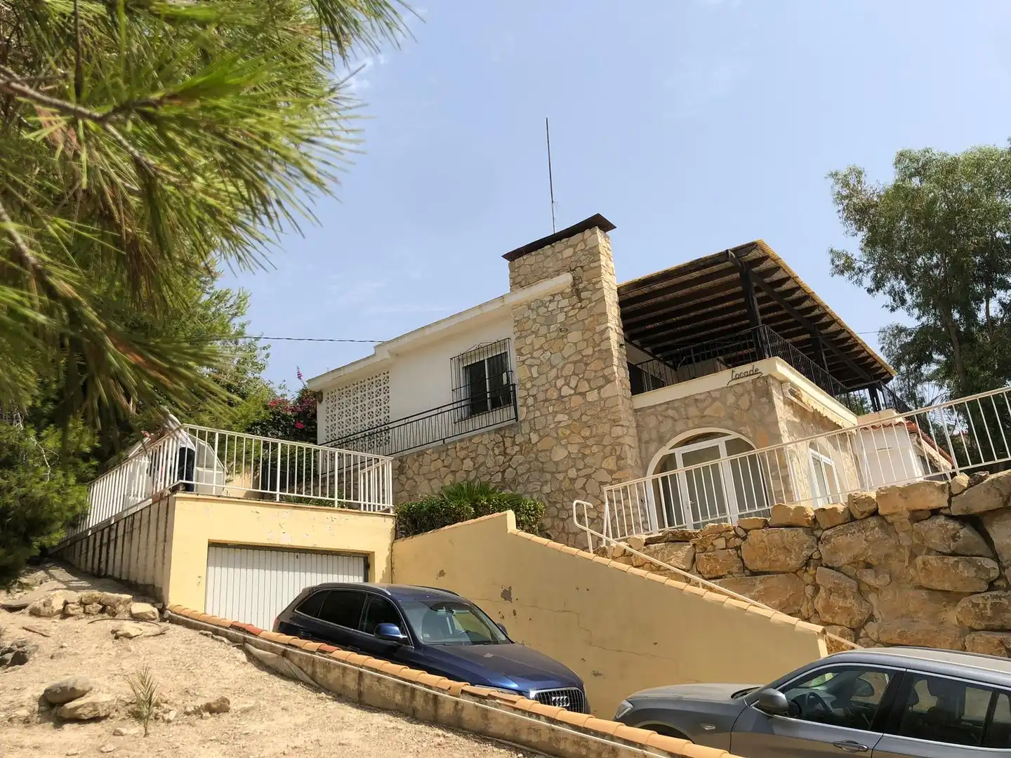 Villa mit Pool zum Verkauf in Carrer Andorra la Vella 24