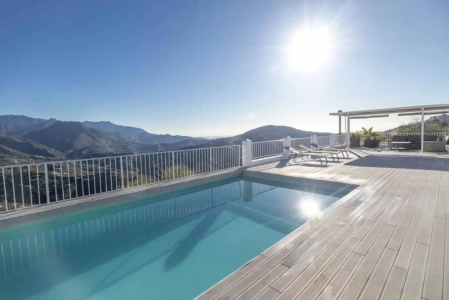 Detached house with pool for sale in Cómpeta, imagen 3