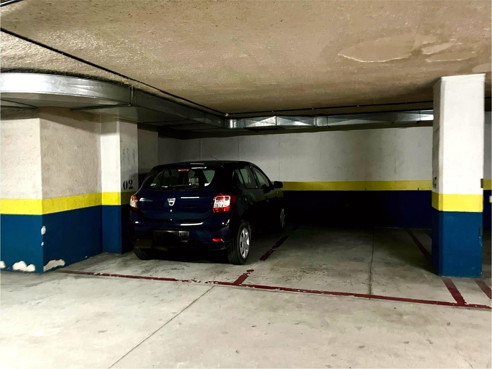 Parking de Garaje en venta en  Pamplona / Iruña