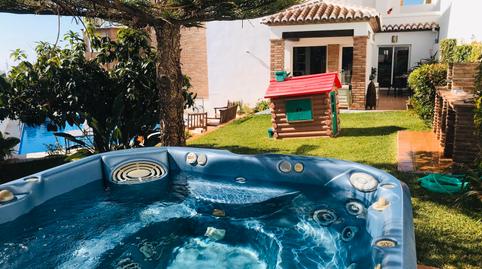 Foto 3 de Casa o xalet de lloguer a Calle Mirto, 2, Almijara, Nerja
