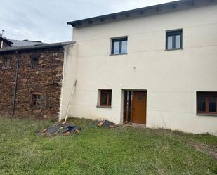 Exterior view of Country house for sale in Torre del Bierzo  with Heating