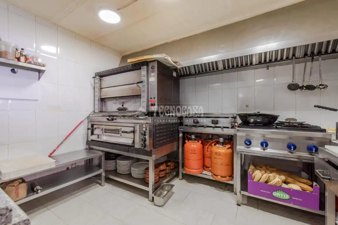 Cocina de Local en venta en Salobreña