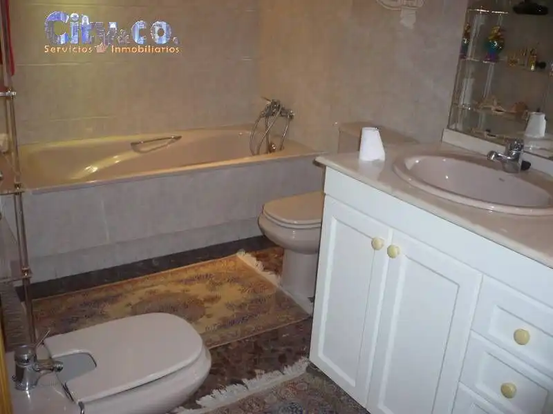 Baño de Piso en venta en Molina de Segura con Aire acondicionado y Balcón