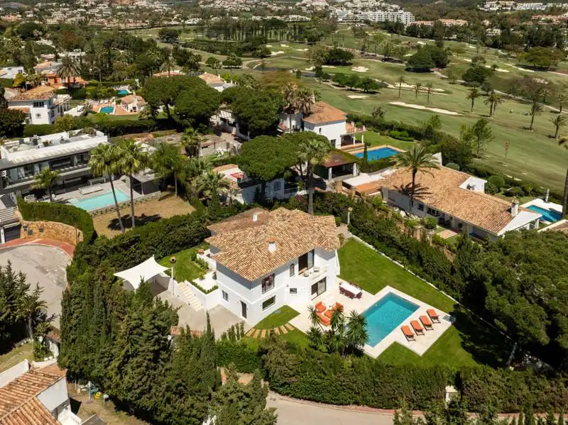 Maison avec terrasse à vendre à Nueva Andalucía, imagen 18