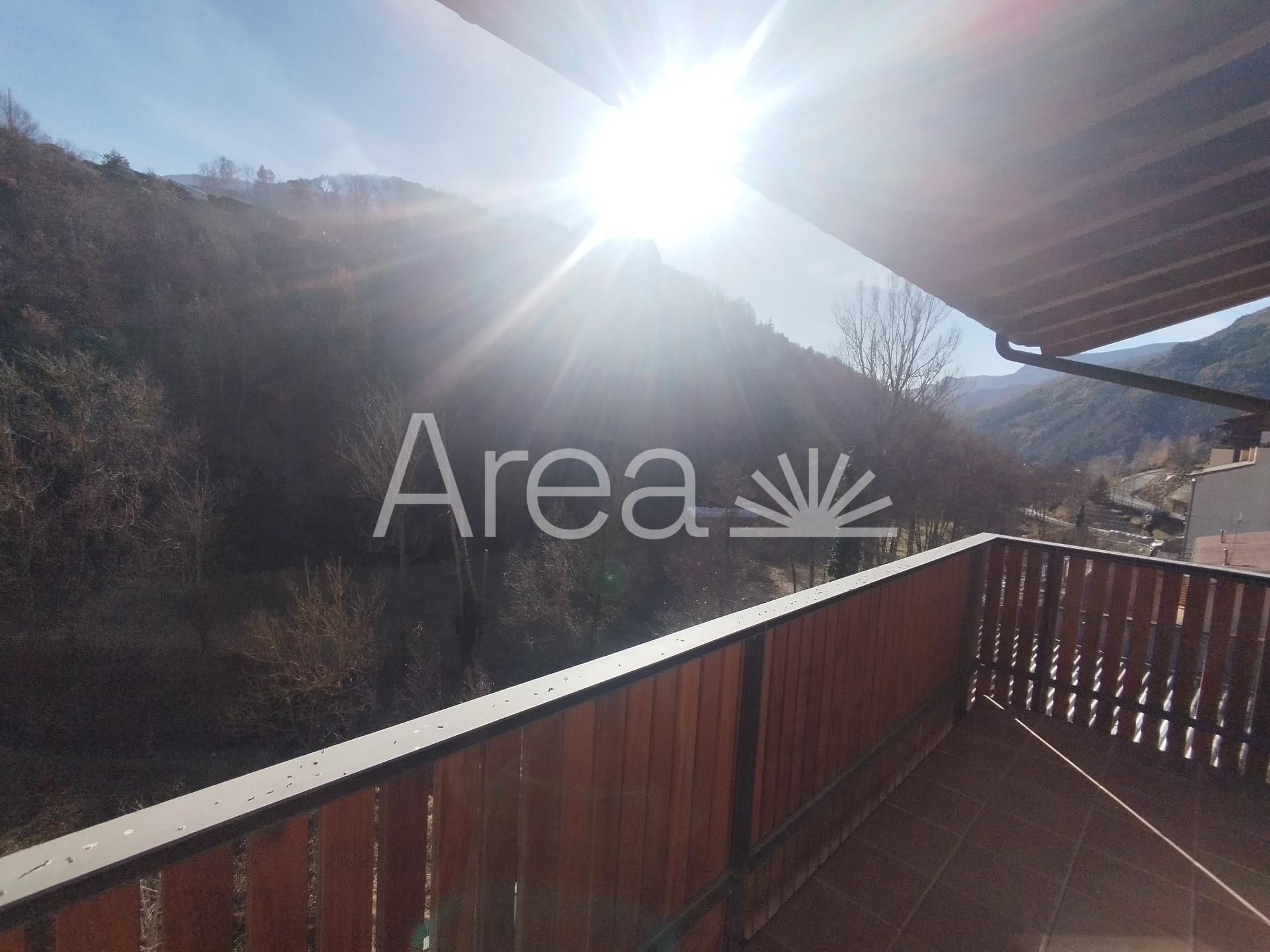 Exterior view of Attic for sale in Ribes de Freser  with Heating, Terrace and Storage room
