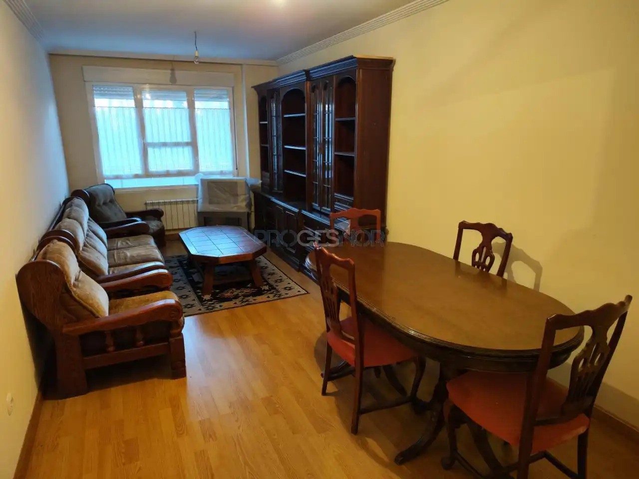 Sala de estar de Apartamento en venta en San Andrés del Rabanedo con Calefacción, Parquet y Terraza