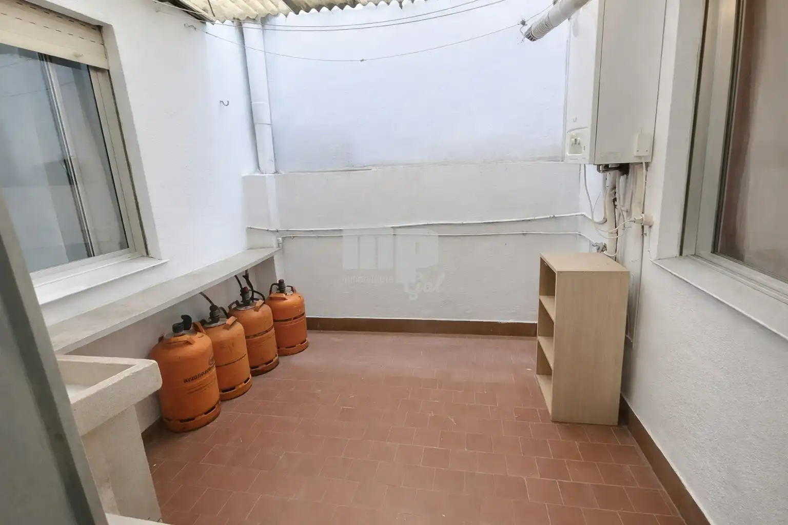 Piso en venta en Redondela con Calefacción, Terraza y Balcón