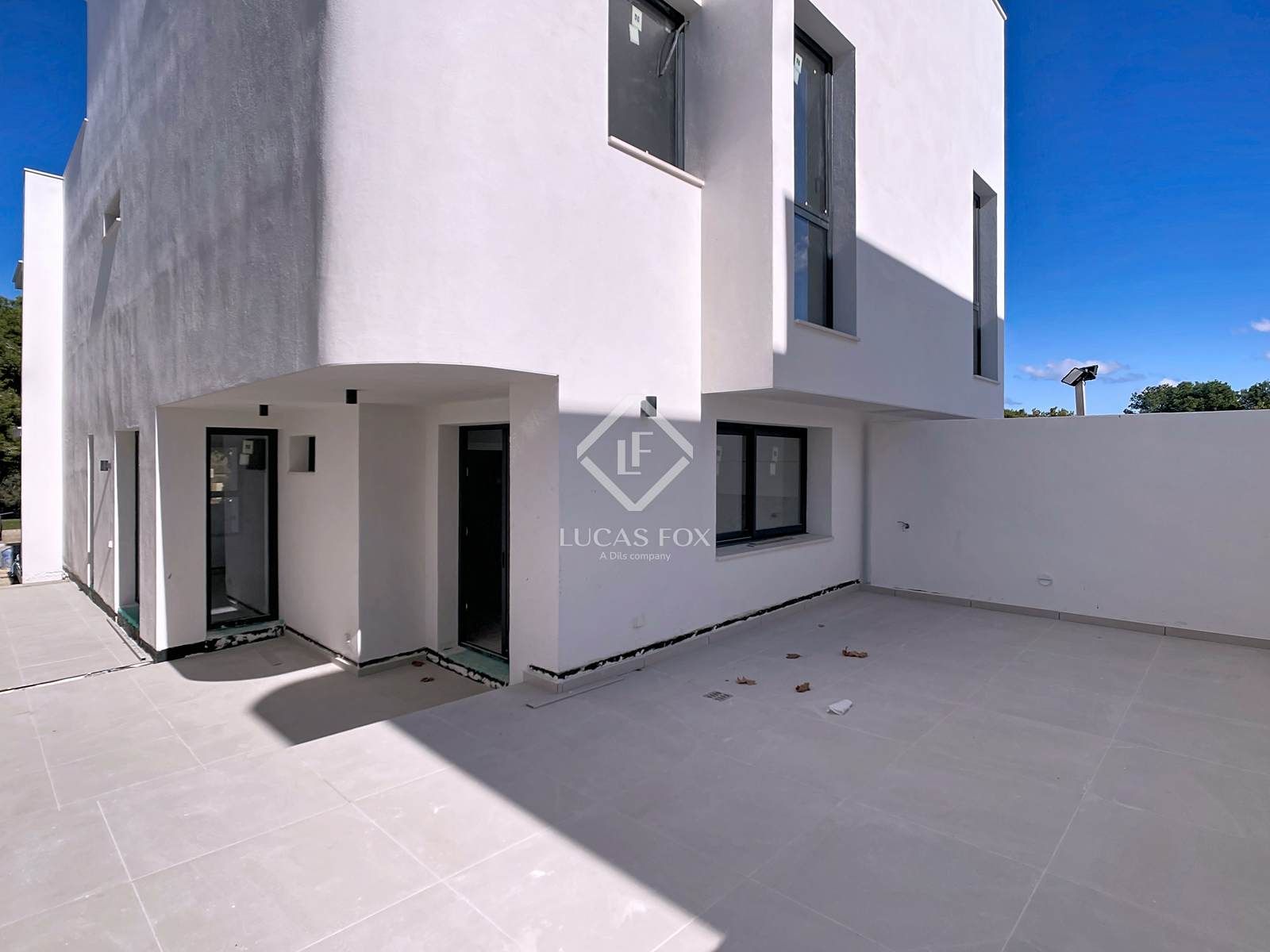 Vista exterior de Casa o xalet en venda en Ciutadella de Menorca amb Aire condicionat, Jardí privat i Terrassa